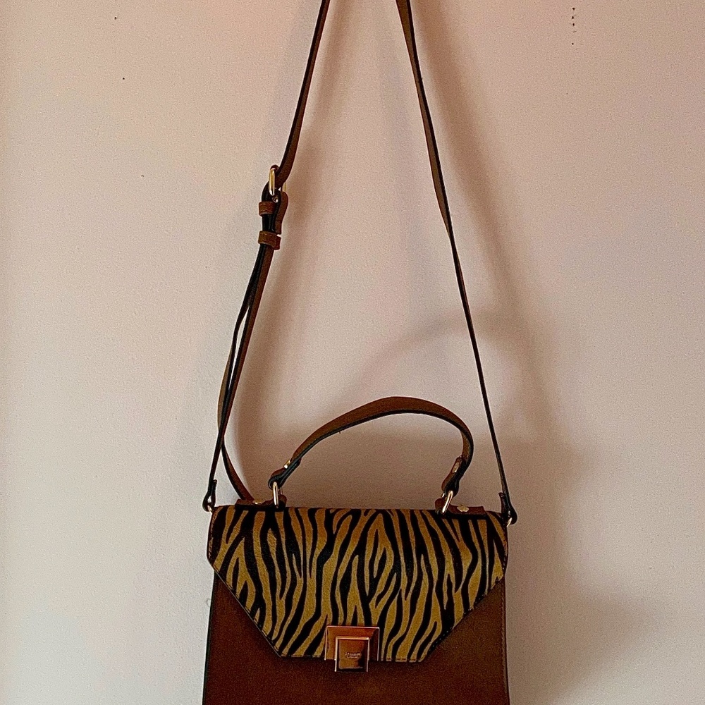 Dune London Crossbody - Picture 10 of 13
